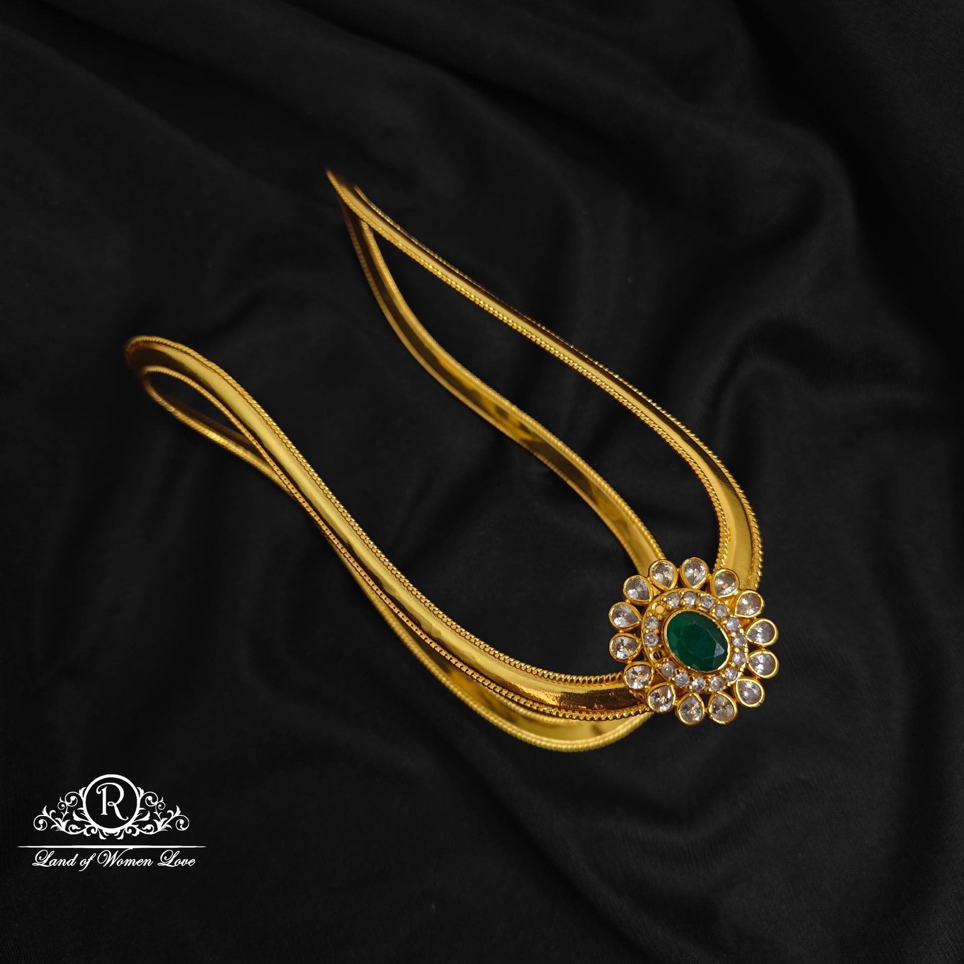 92.5 silver flower design green and white cz's vanki-rcjr759 cz 92.5 silver ramala jewelry / ramala collections