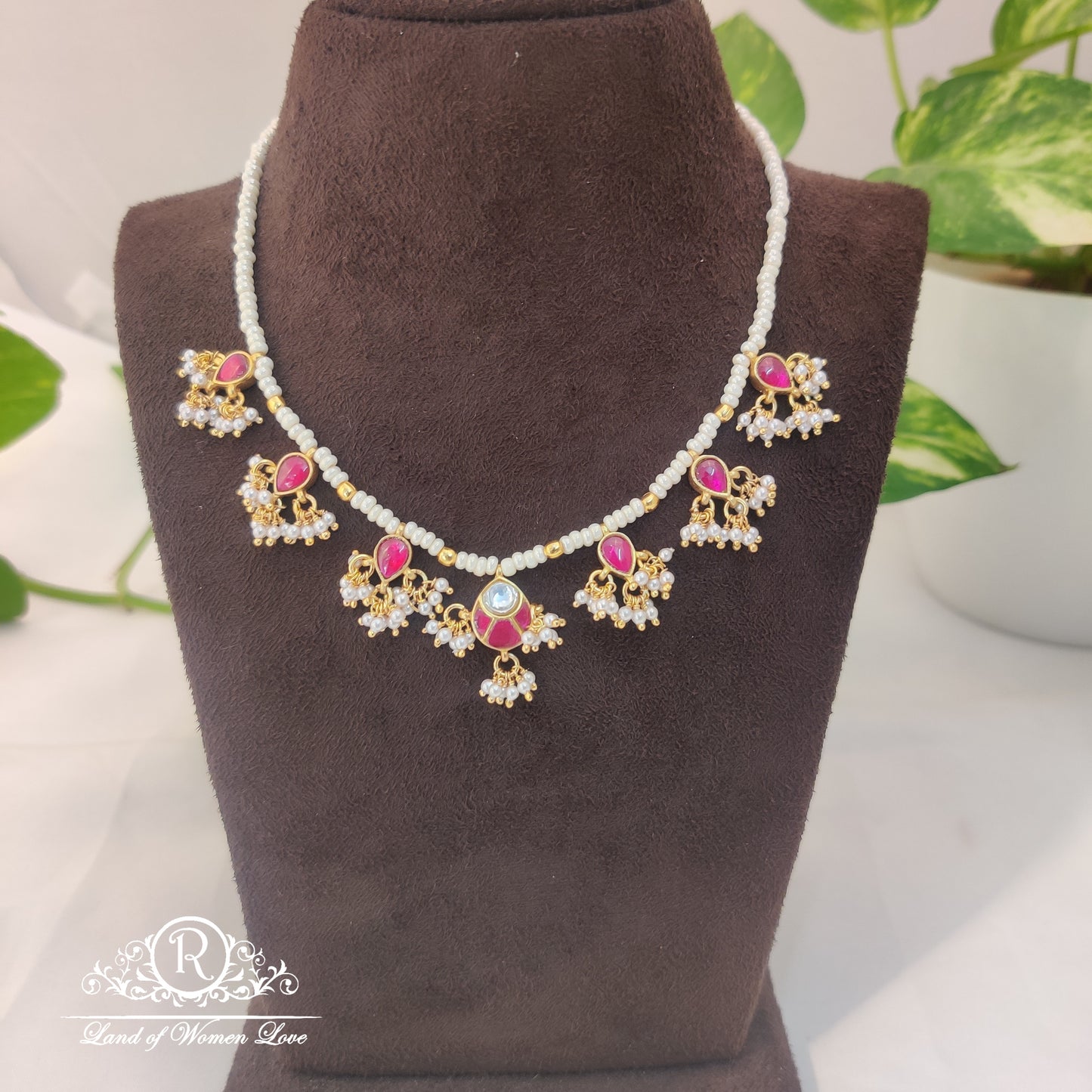 White pearl Necklace RCH339