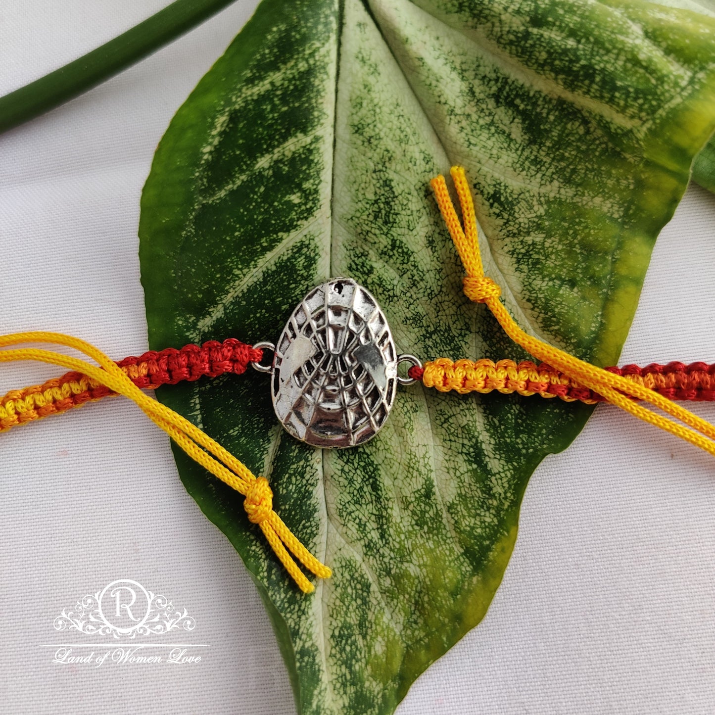 92.5 silver beautiful design rakhi : rcg126 92.5 silver ramala jewelry / ramala collections