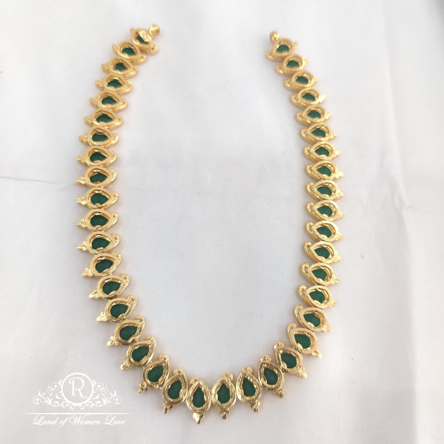 92.5 Silver Jewelry antique design green colour stone necklace RCV088