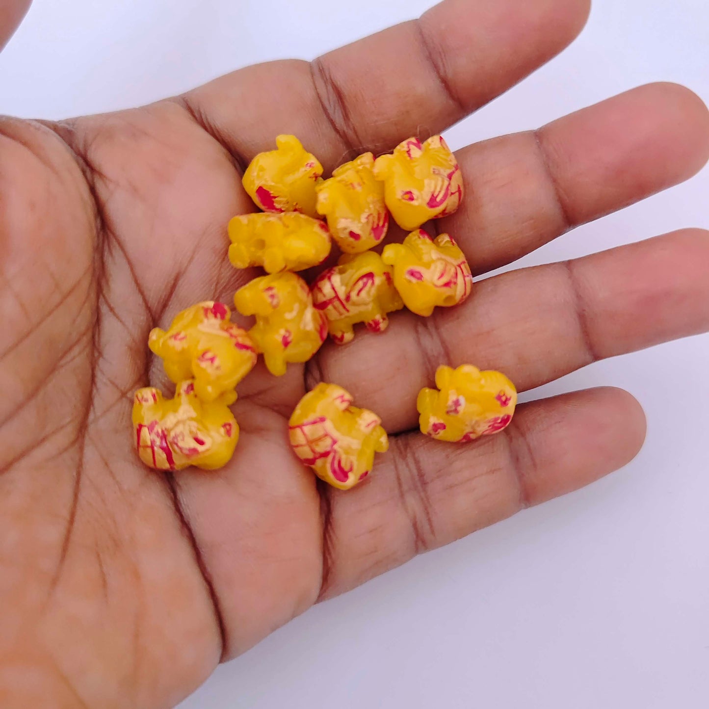 Coral elephant beads -RCMJ88-5