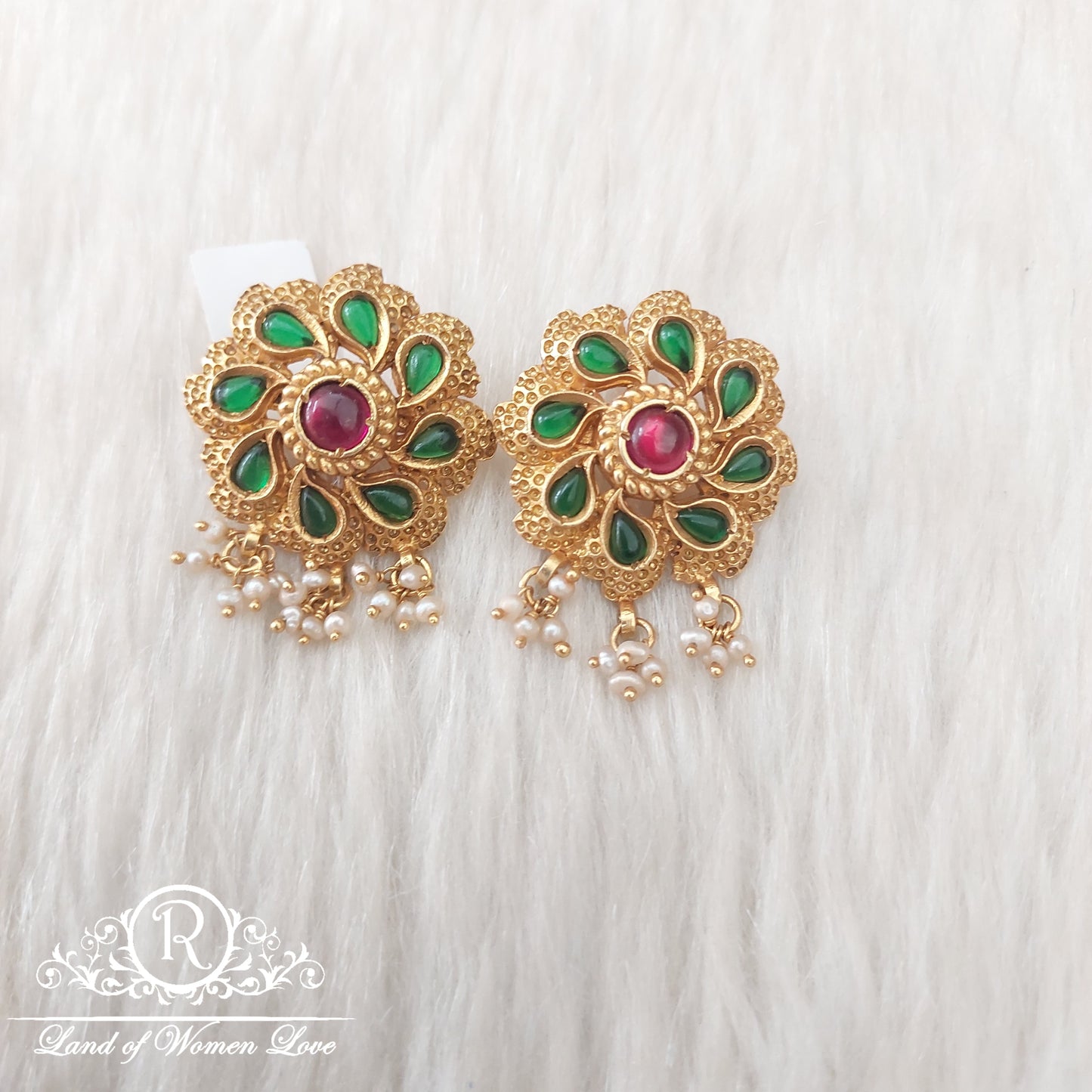 stud silver earrings- ri82 92.5 silver ramala jewelry / ramala collections