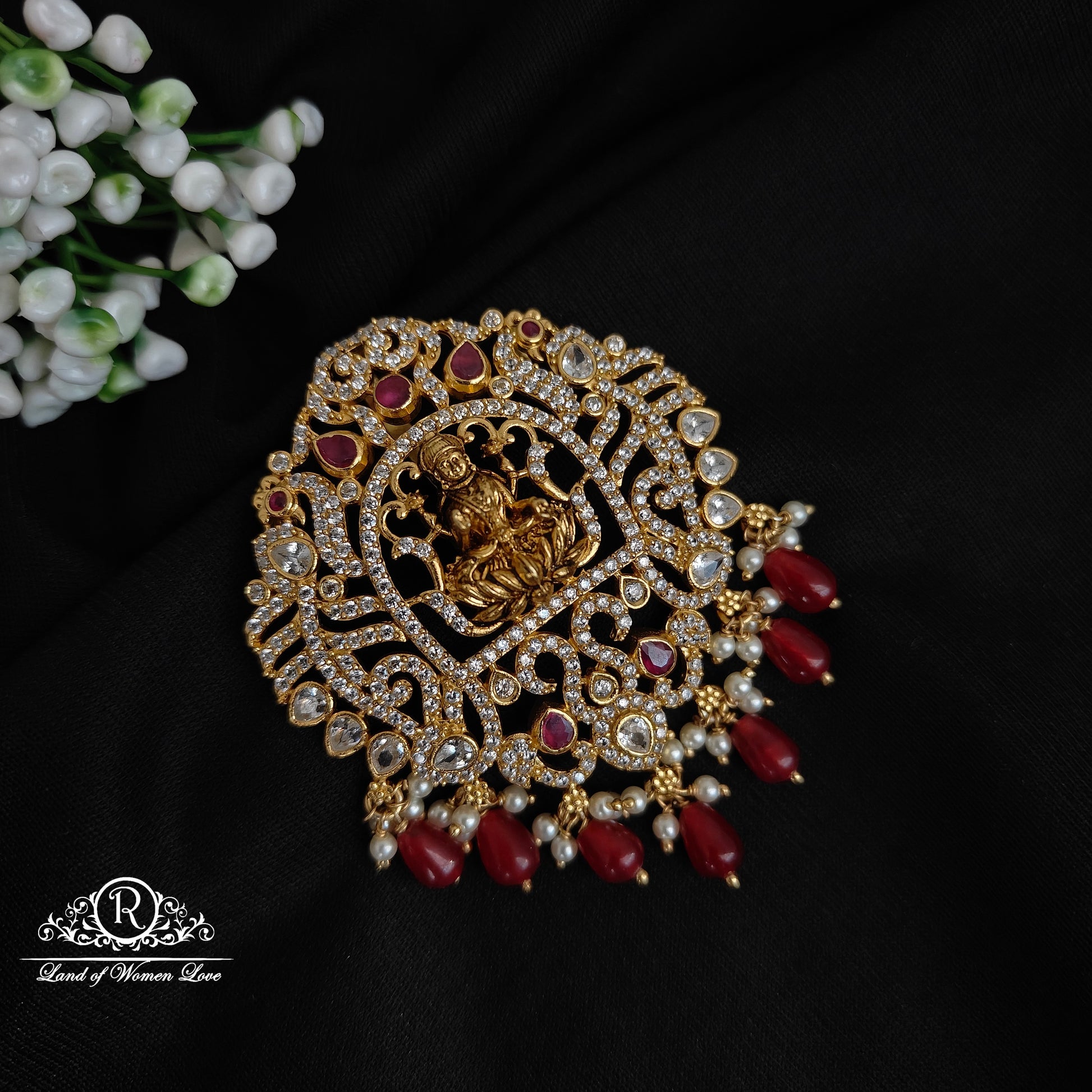 pendant silver lakshmi devi pendant -rc06m336 ruby 92.5 silver ramala jewelry / ramala collections