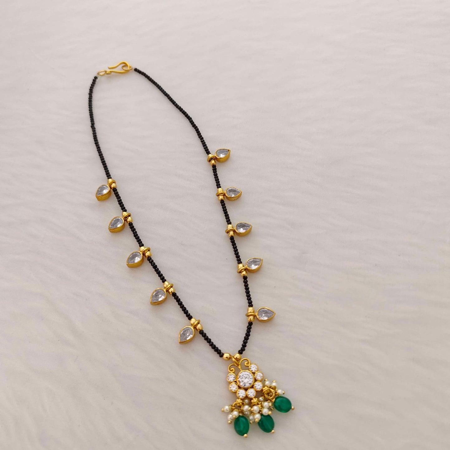 Silver mango lockets Black beads chain two in one style -RCH410