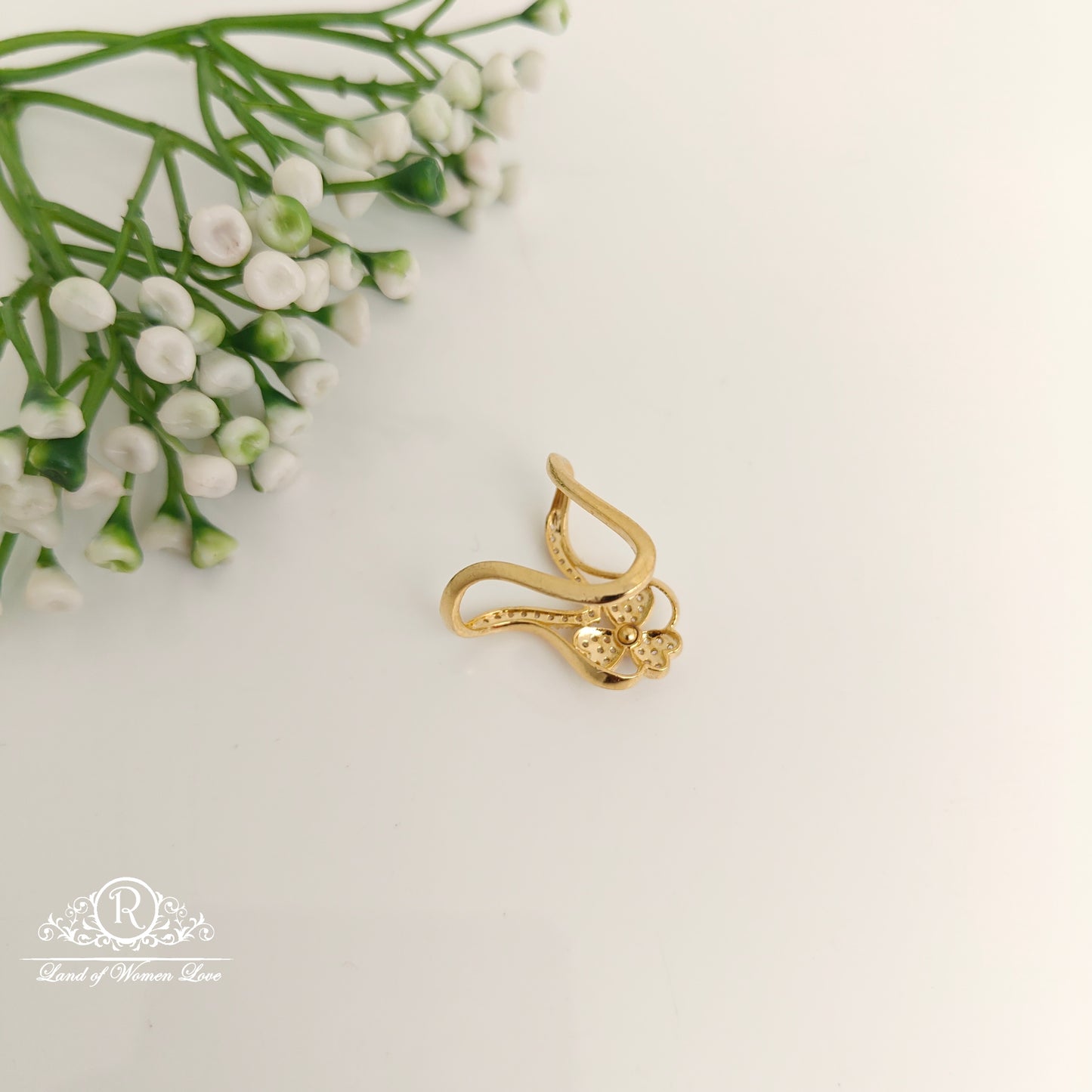 92.5 silver simple and Cute CZ- stones Vanki Ring - RCDS404