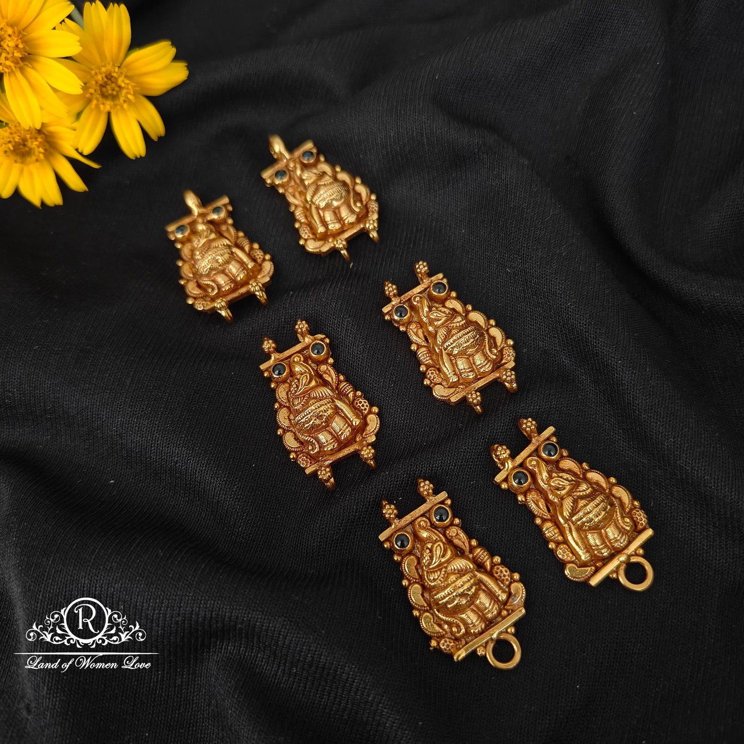 92.5 silver simple and cute side pendants 92.5 silver ramala jewelry / ramala collections