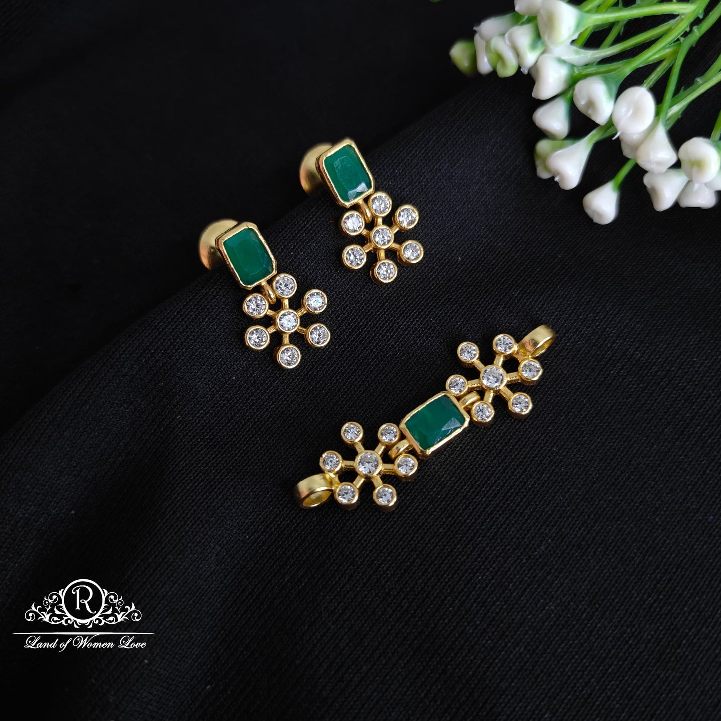 Silver small mala locket -RCL43