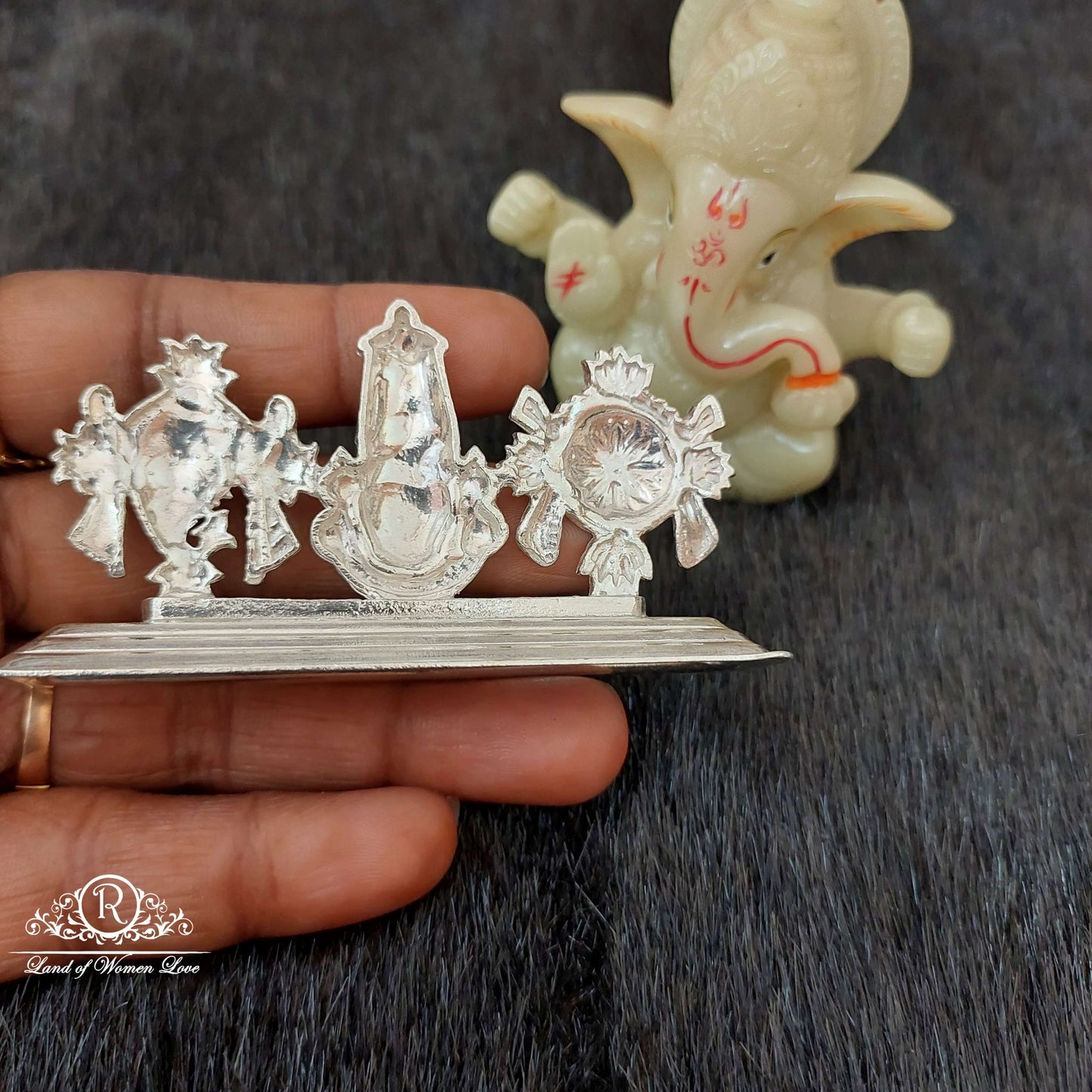 Silver Shanku Chackra Idols-S8513