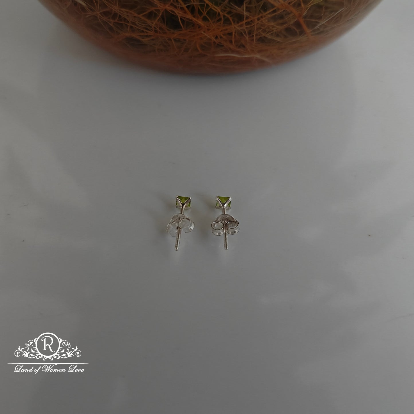 92.5 Silver Emerald yellow green coloured stud earrings-RCHS34-4