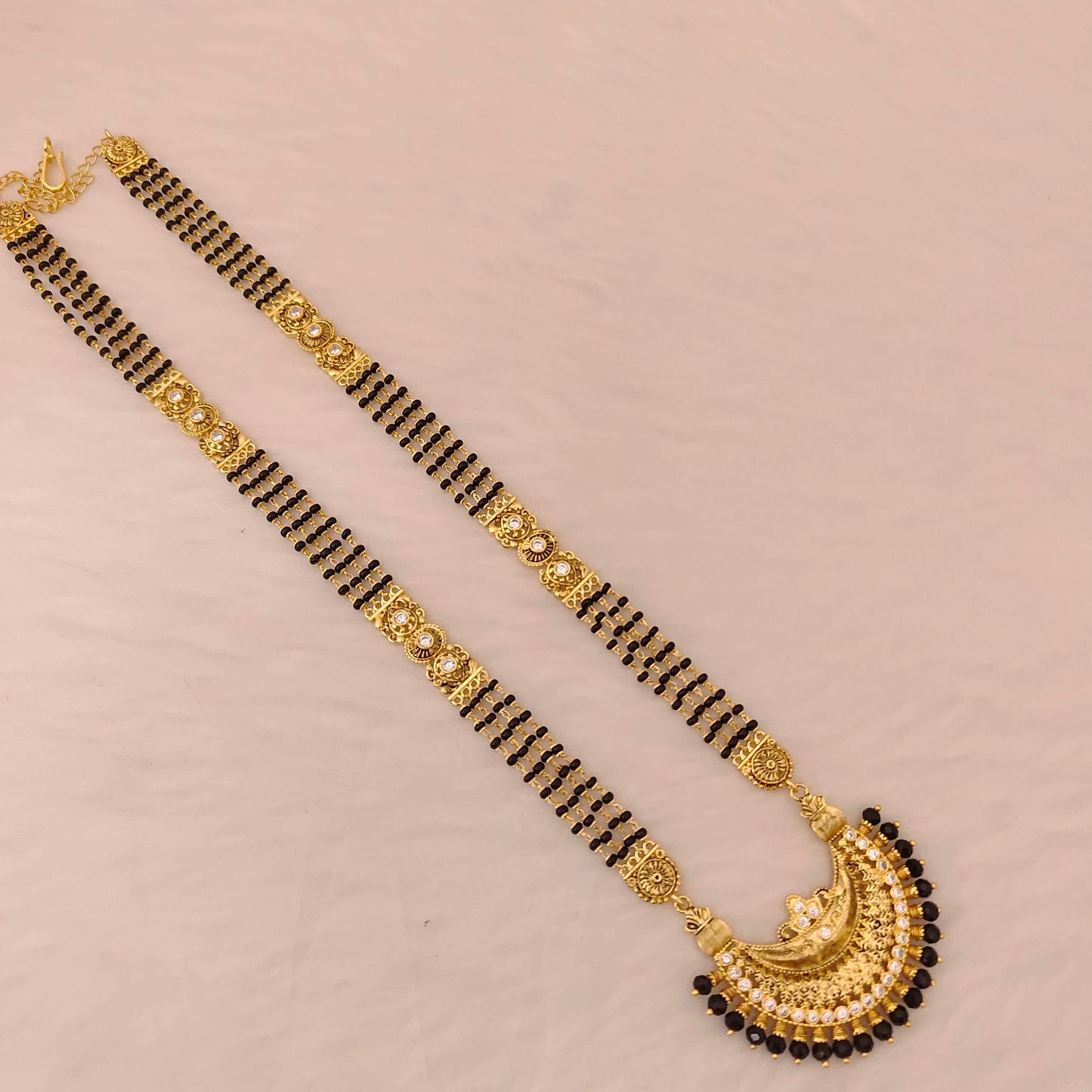 Silver black beads chain with locket - RCD434