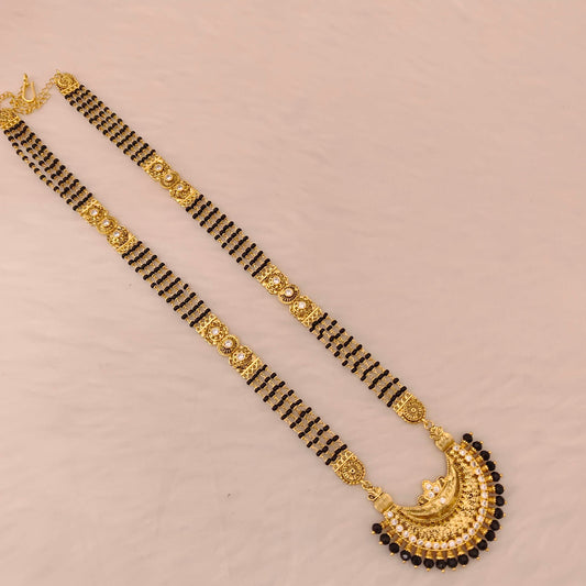 Silver black beads chain with locket - RCD434