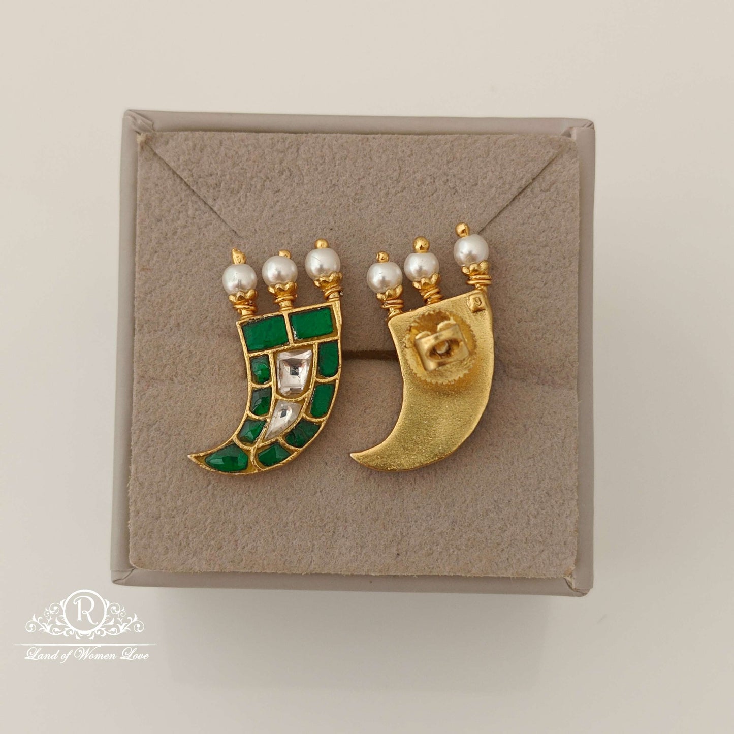 Silver Kundan Puligoru Design Earrings-RCH578