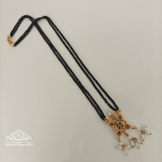 92.5 Silver Crystals 2 lines Black Beads-RCH858