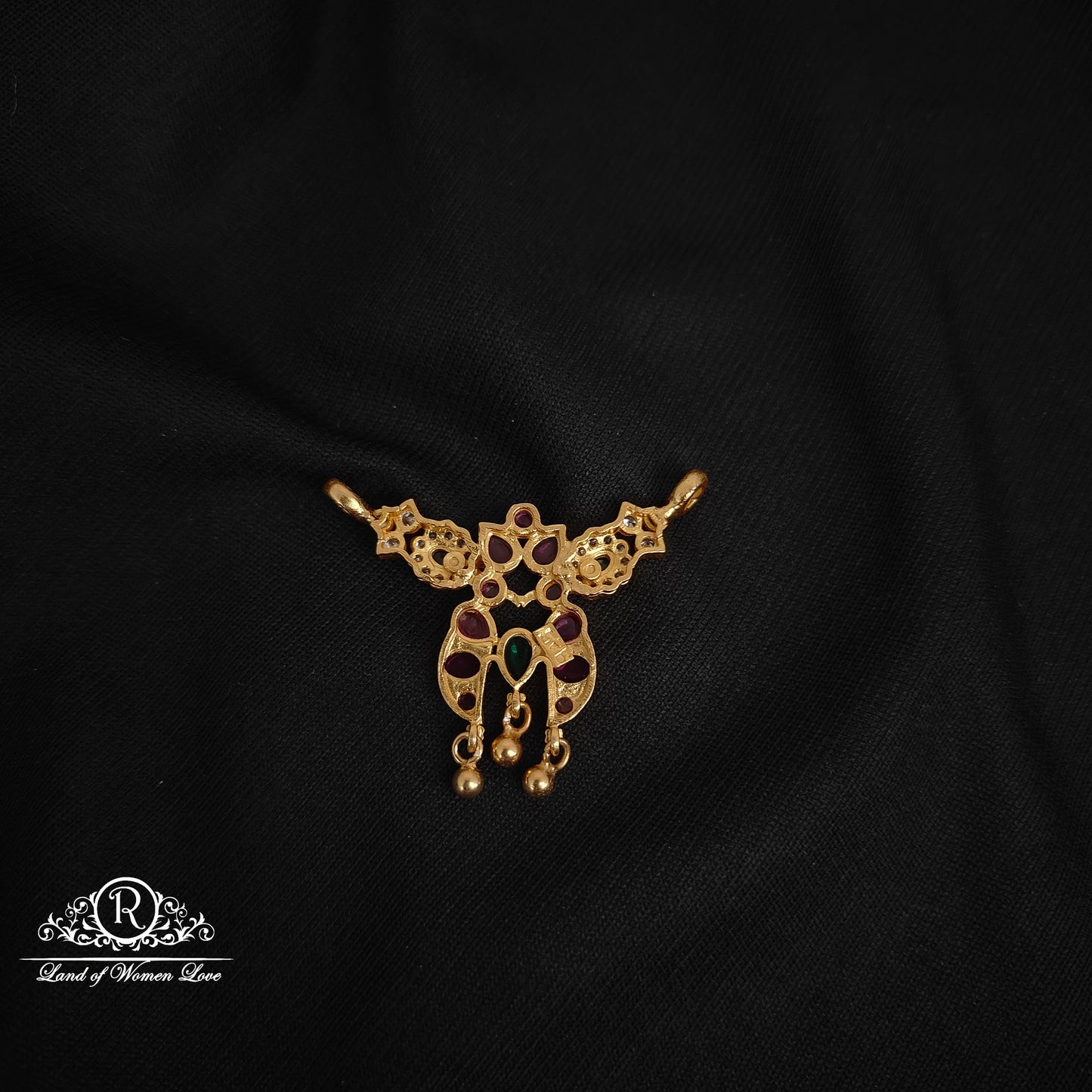 92.5 silver simple and Cute mala locket with gold balls hangings -RC06M1262