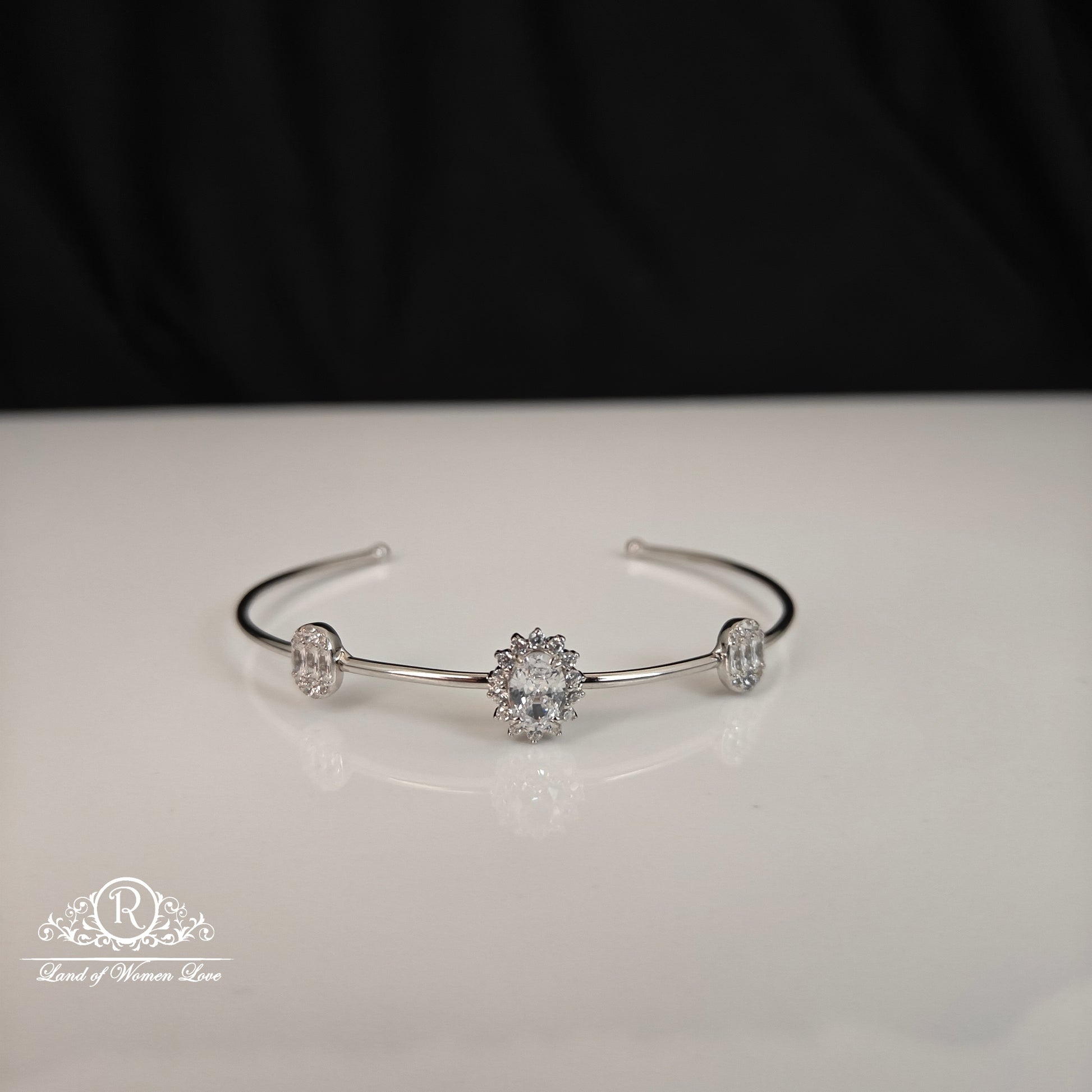 bracelet 92.5 silver beautiful adjustable bracelet-rcra130 cz 92.5 silver ramala jewelry / ramala collections