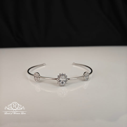 bracelet 92.5 silver beautiful adjustable bracelet-rcra130 cz 92.5 silver ramala jewelry / ramala collections