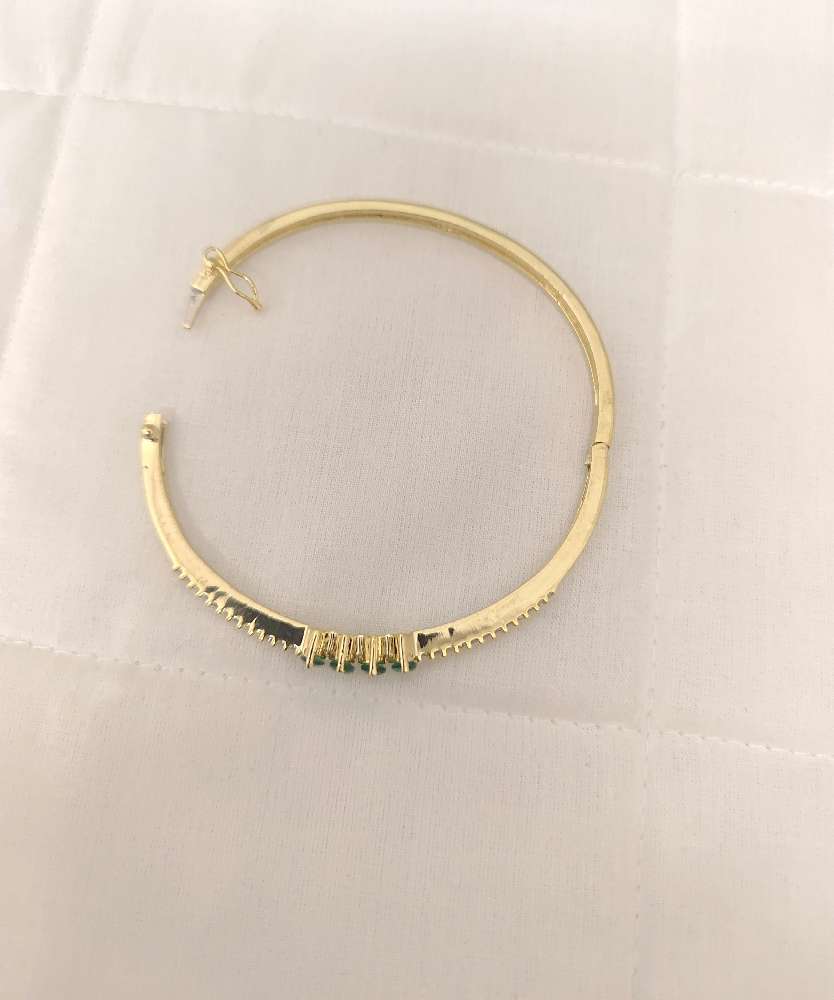 Silver CZ-White & Green Stones Kada Bracelet-RCES04