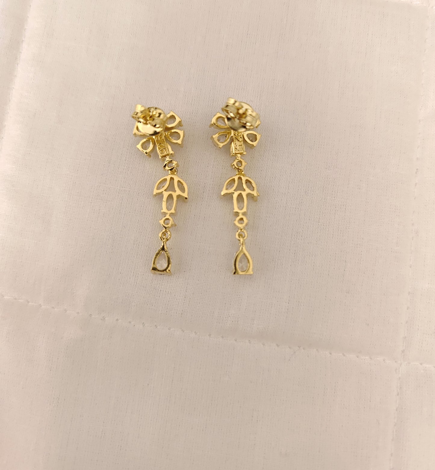 Silver CZ- White Stones Necklace With Matching Earrings-RCES33RCES34