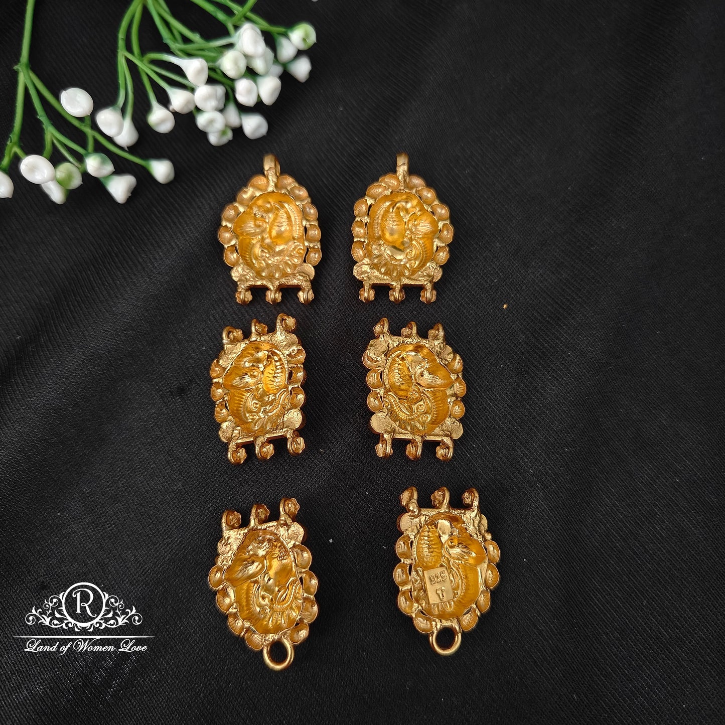 92.5 silver simple and Cute side lockets with peacock -RCJR941