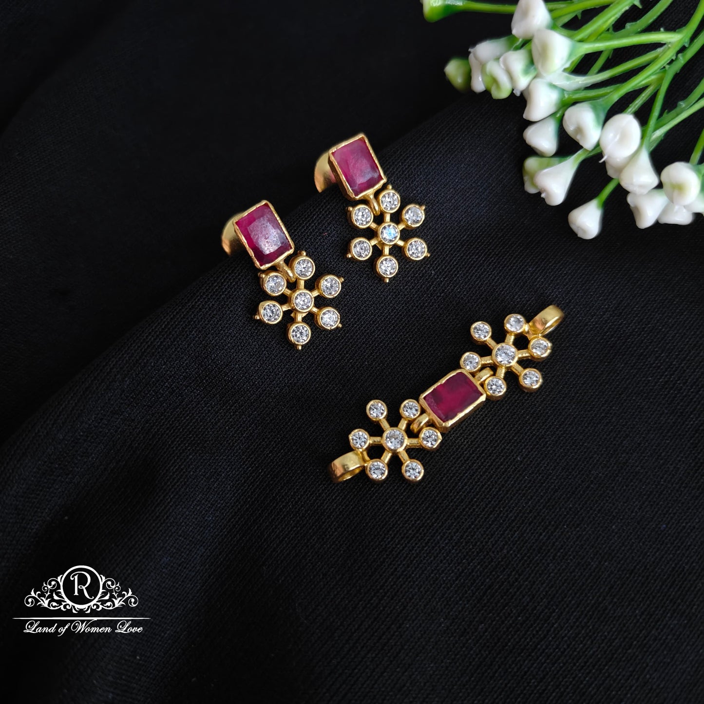 Silver small mala locket-RCL44