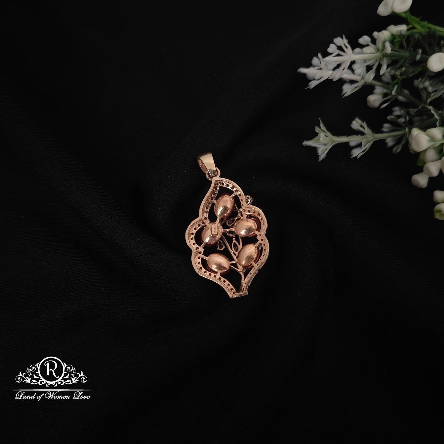92.5 Silver Fusion Rose gold polish Flower and leaf design locket-RCM1061