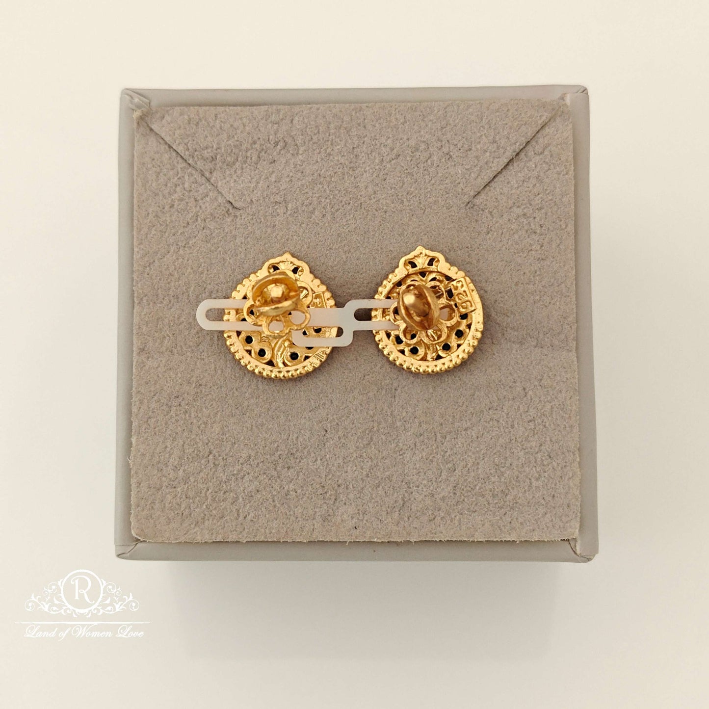 Silver Green Stones Design Stud Earrings-RCCP152