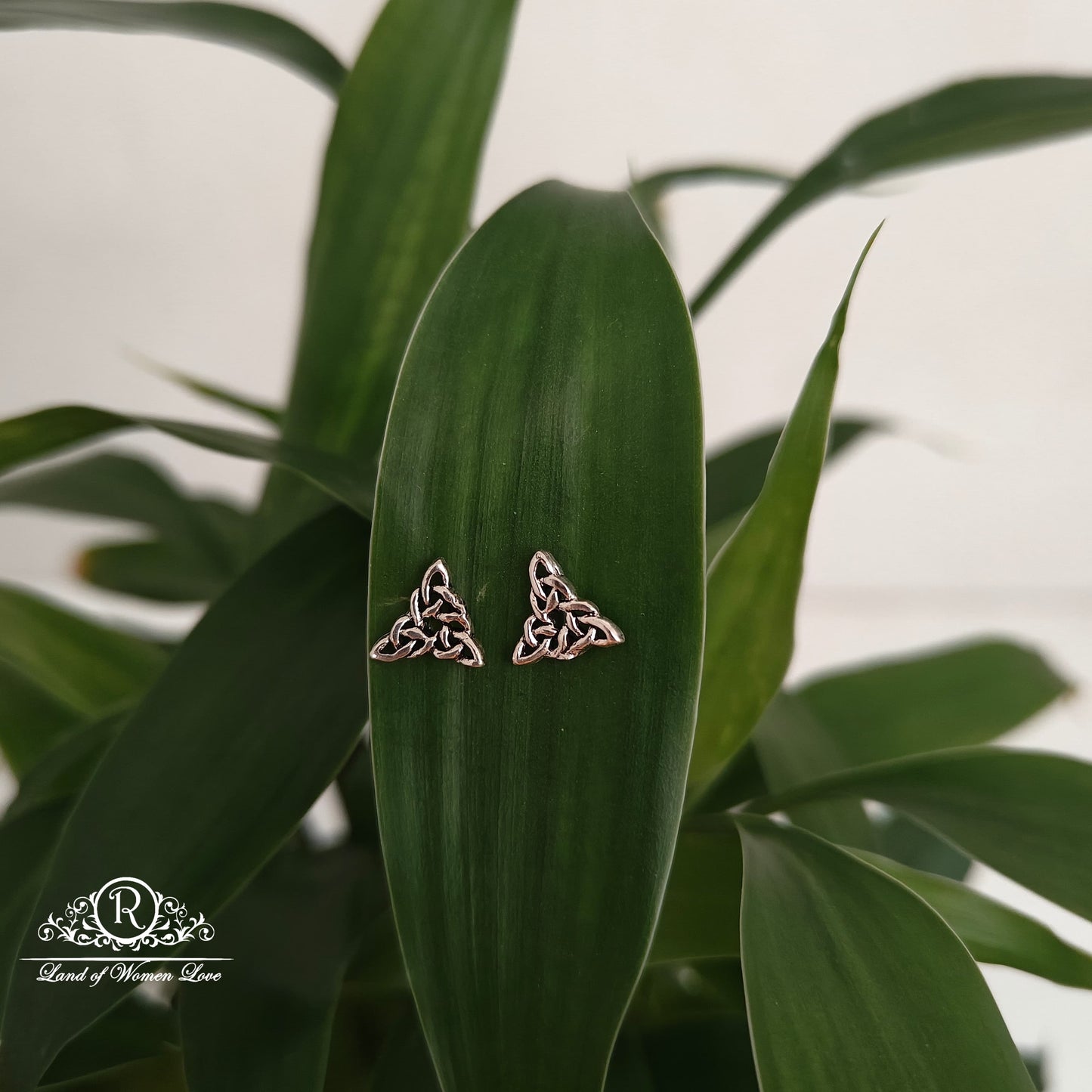 stud silver kids earrings-rchs30 92.5 silver ramala jewelry / ramala collections