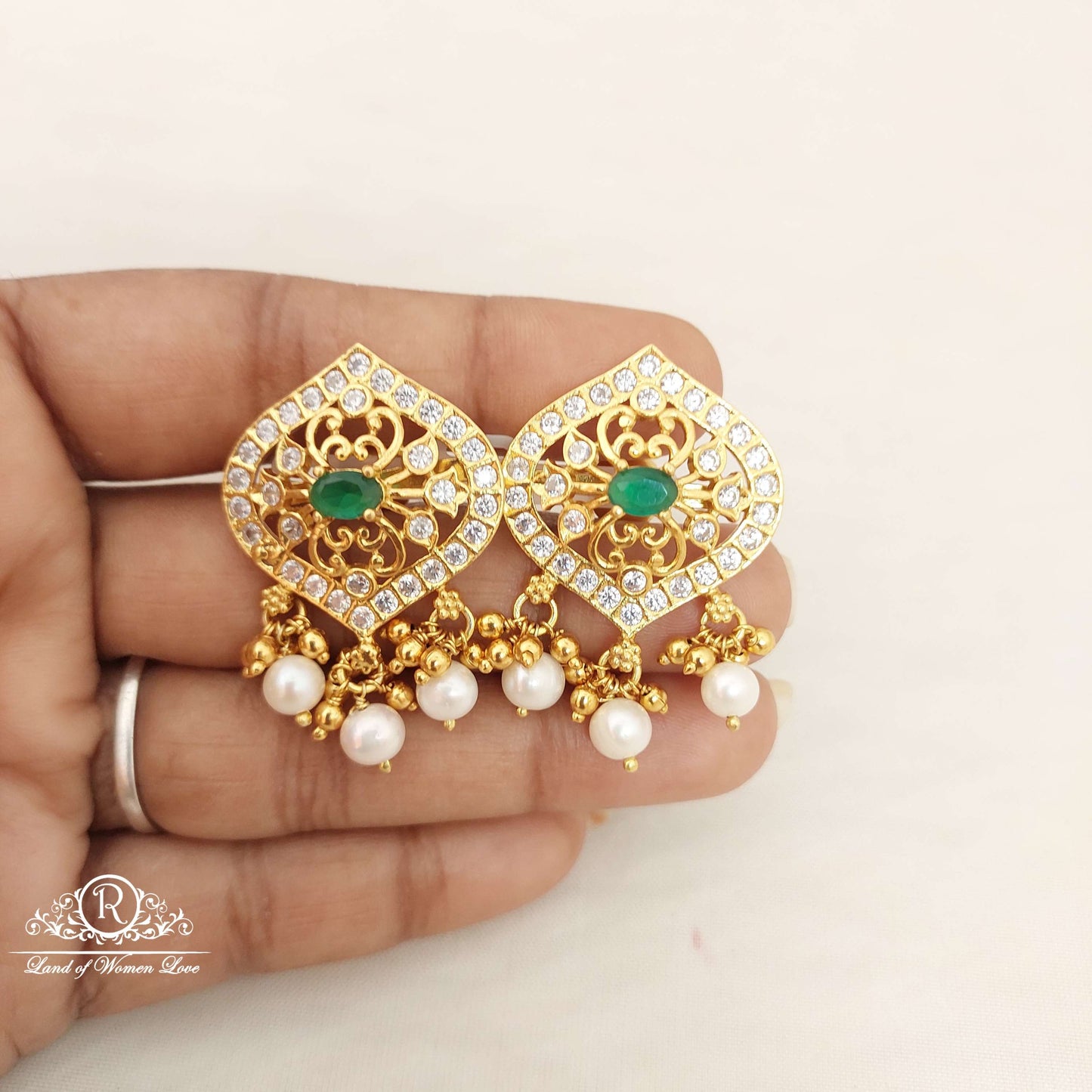 Silver CZ- White Stones Earrings-M138