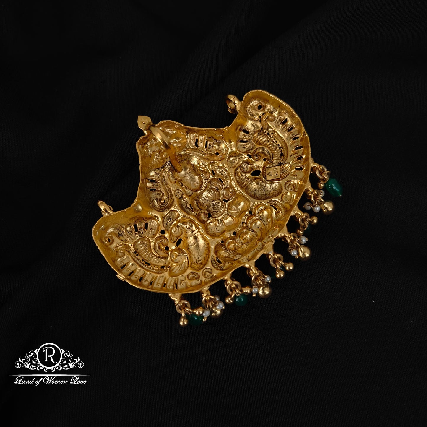92.5 Silver Lakshmi Devi Design Pendant-RCCP417