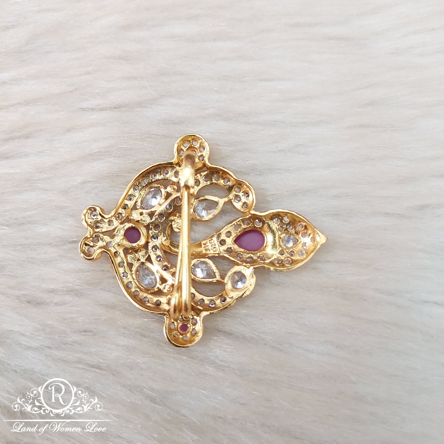 Silver Saree Pin designs