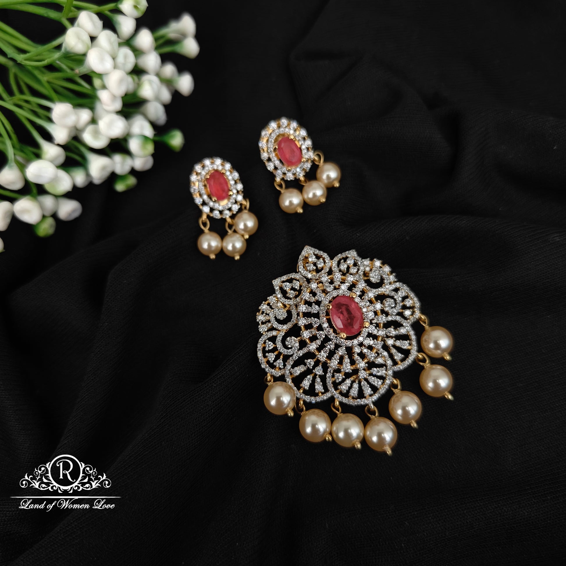 earrings 92.5 silver simple and cute pendent with earrings 92.5 silver ramala jewelry / ramala collections