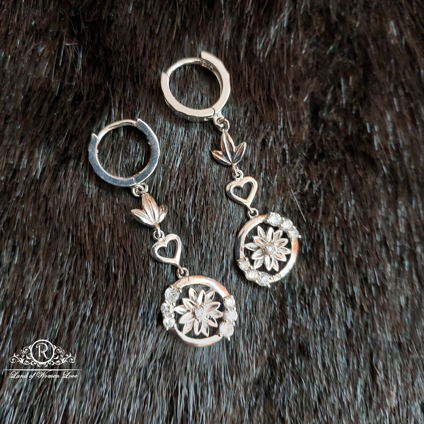 Silver Hanging Earrings-S597