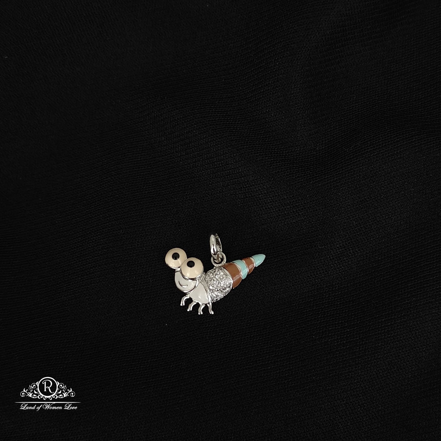 Silver snail pendant -RCRC24-5