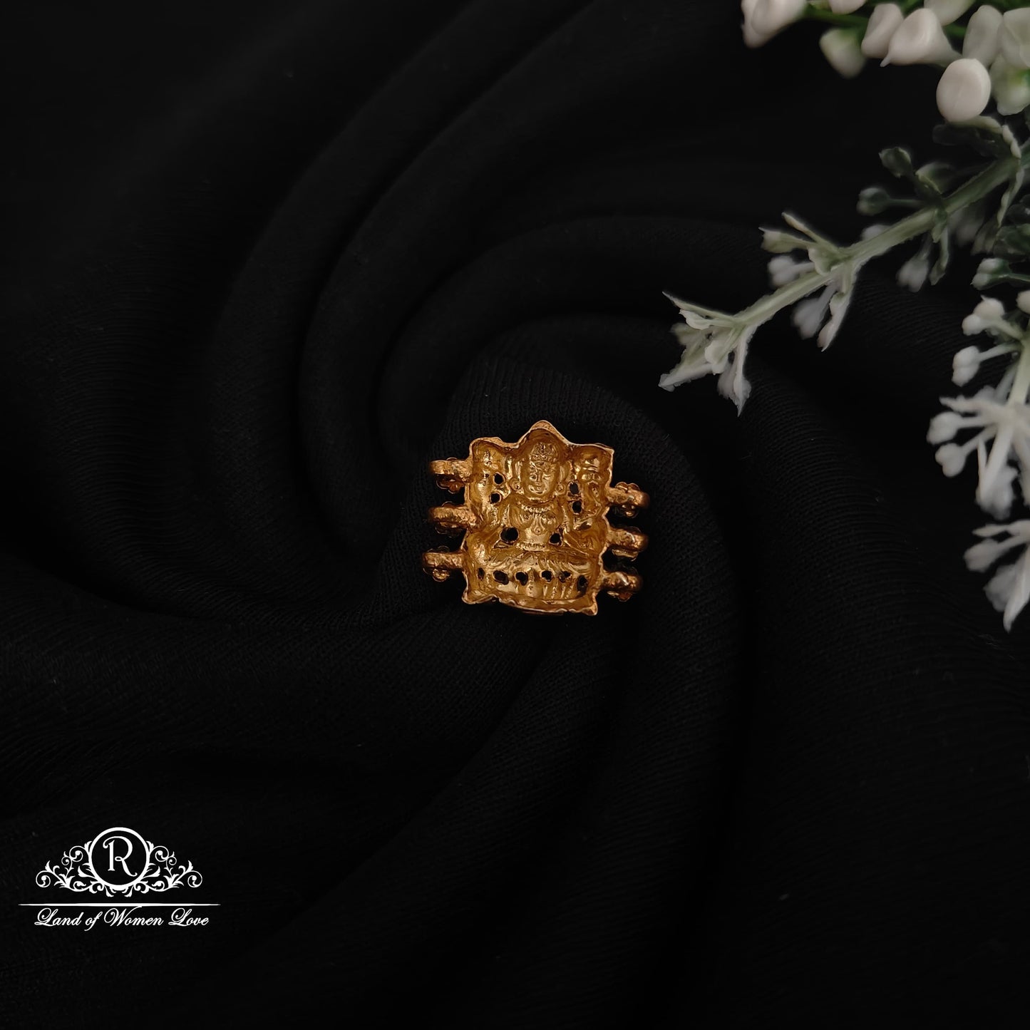 92.5 Silver Nakshi Lakshmi Devi Design chocker pendent-RCM1070