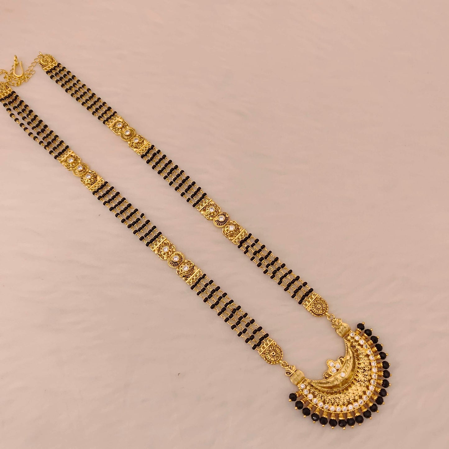 Silver black beads chain with locket - RCD434