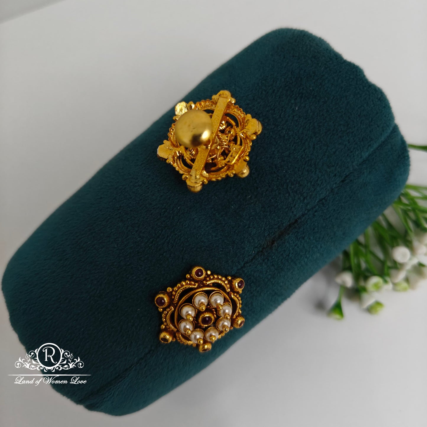 Silver pearl earrings-RCJR731