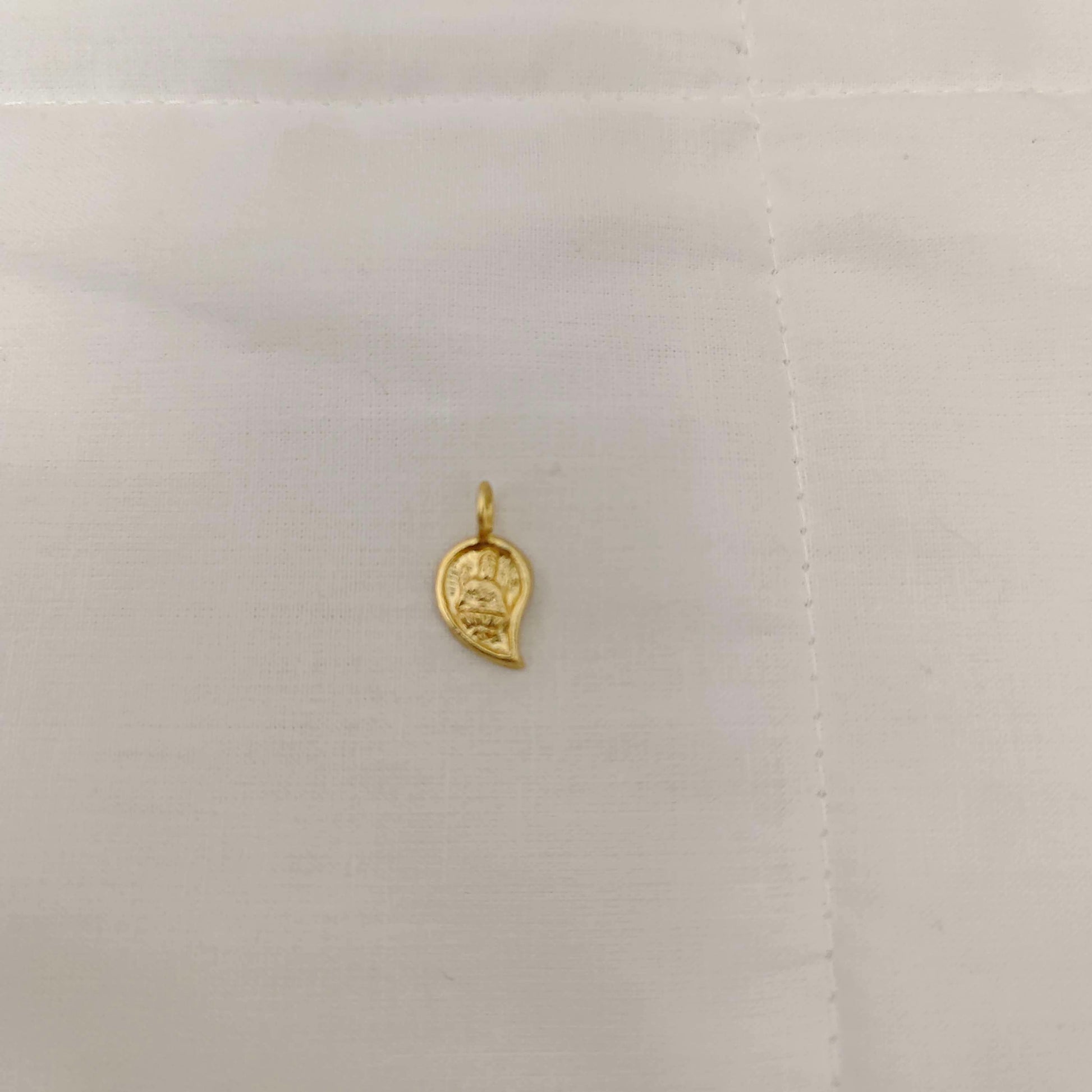 silver mango lakshmi locket -a032-1 92.5 silver ramala jewelry / ramala collections