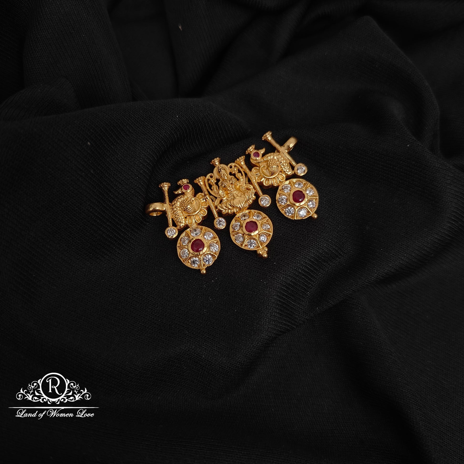 92.5 silver simple and cute mala locket - rc06m1211 92.5 silver ramala jewelry / ramala collections