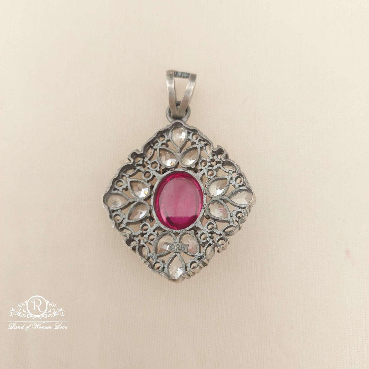 Silver White Stones Locket-M302