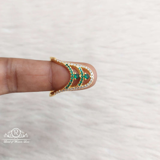 Silver Green Stones Finger Ring-SA127