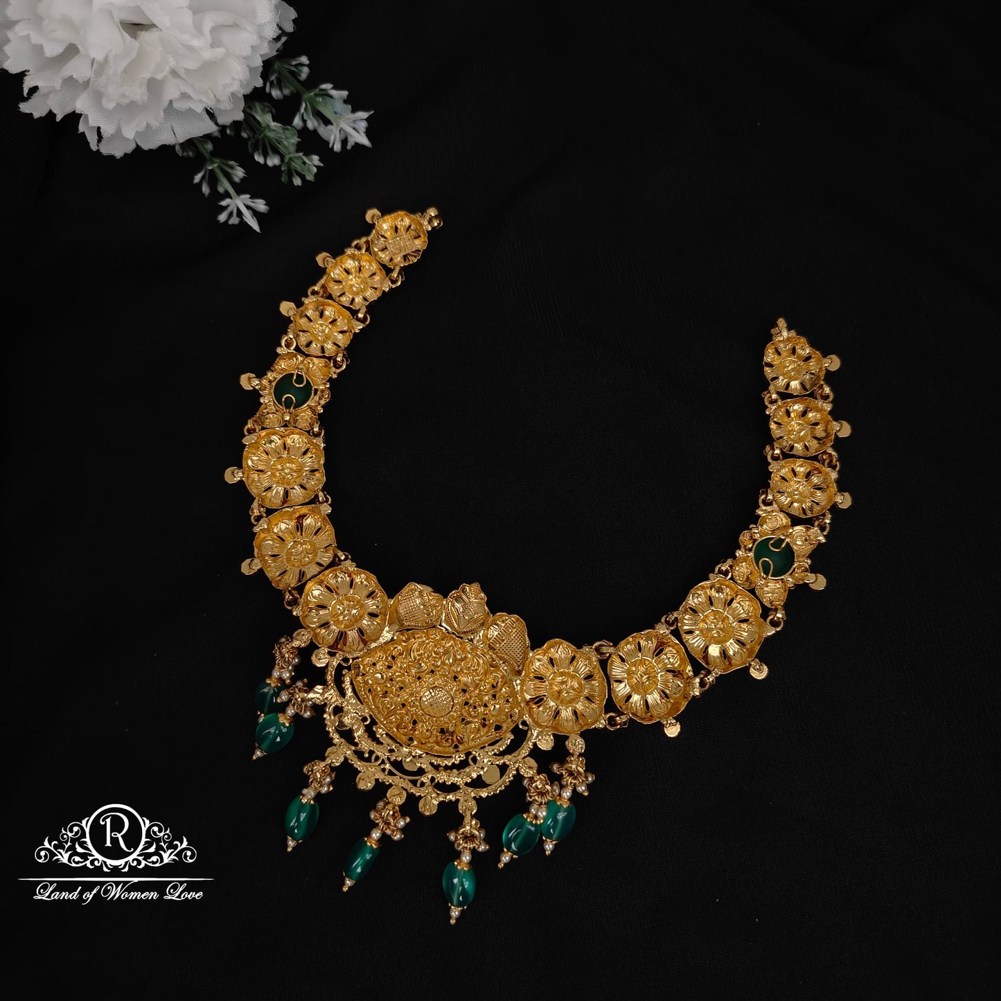 Silver flower design necklace -RCDS236