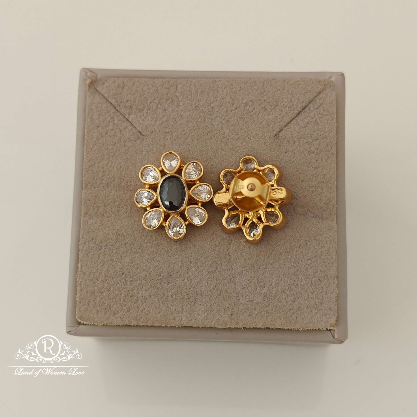 Silver White Stones Design Earrings-RCM886