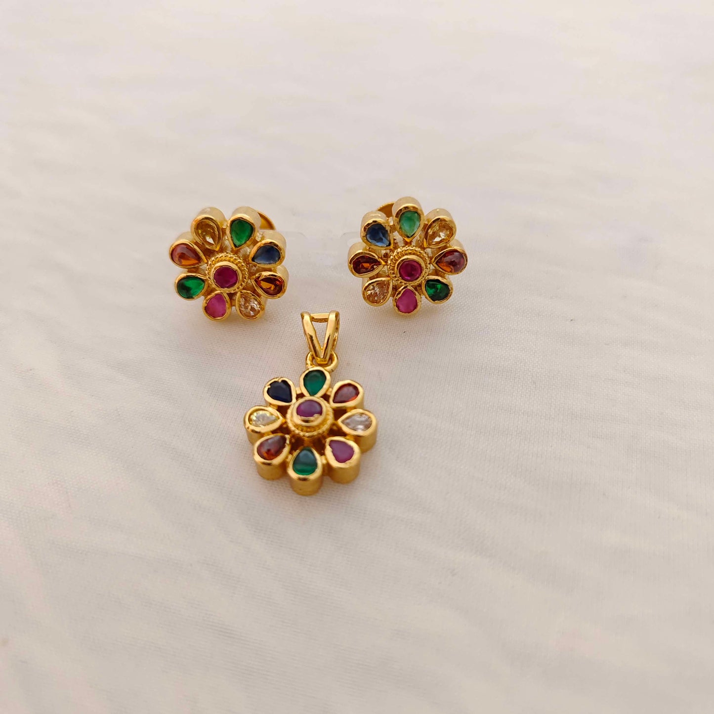 Silver base gold polish navaratna pendant -RCT55