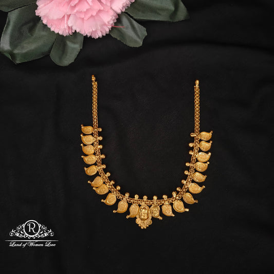 92.5 silver simple and Cute necklace with Lakshmi Devi and mango design -RCZ87