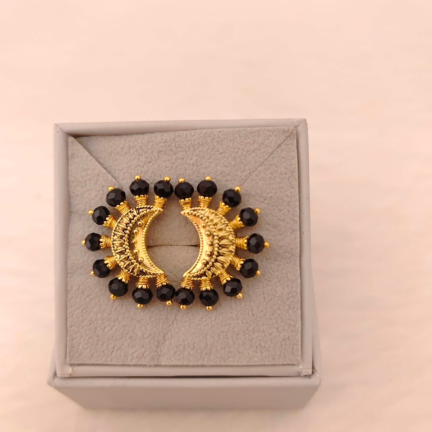 Silver black beads chain with locket - RCD434