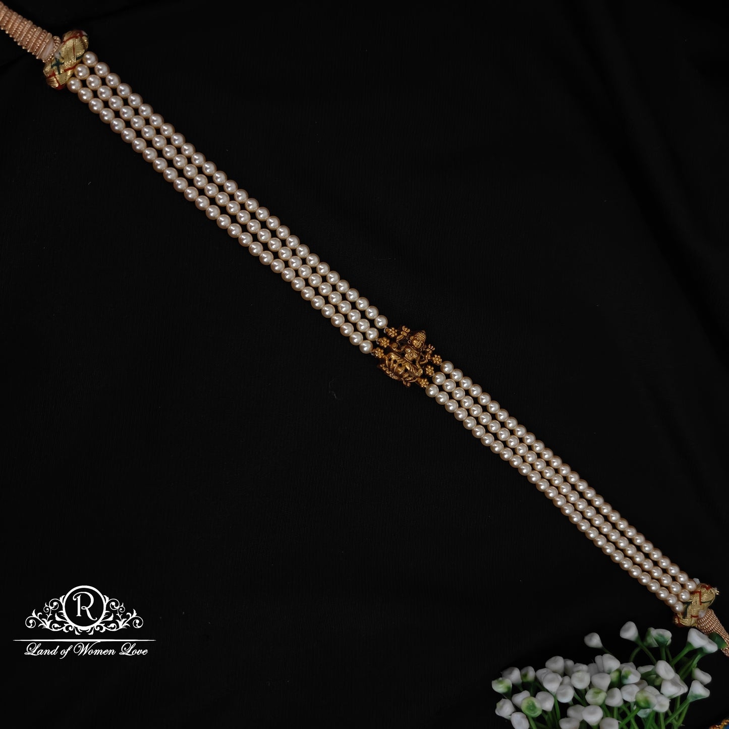 92.5 silver simple and Cutepearls chocker with Lakshmi Devi pendant -RCH909