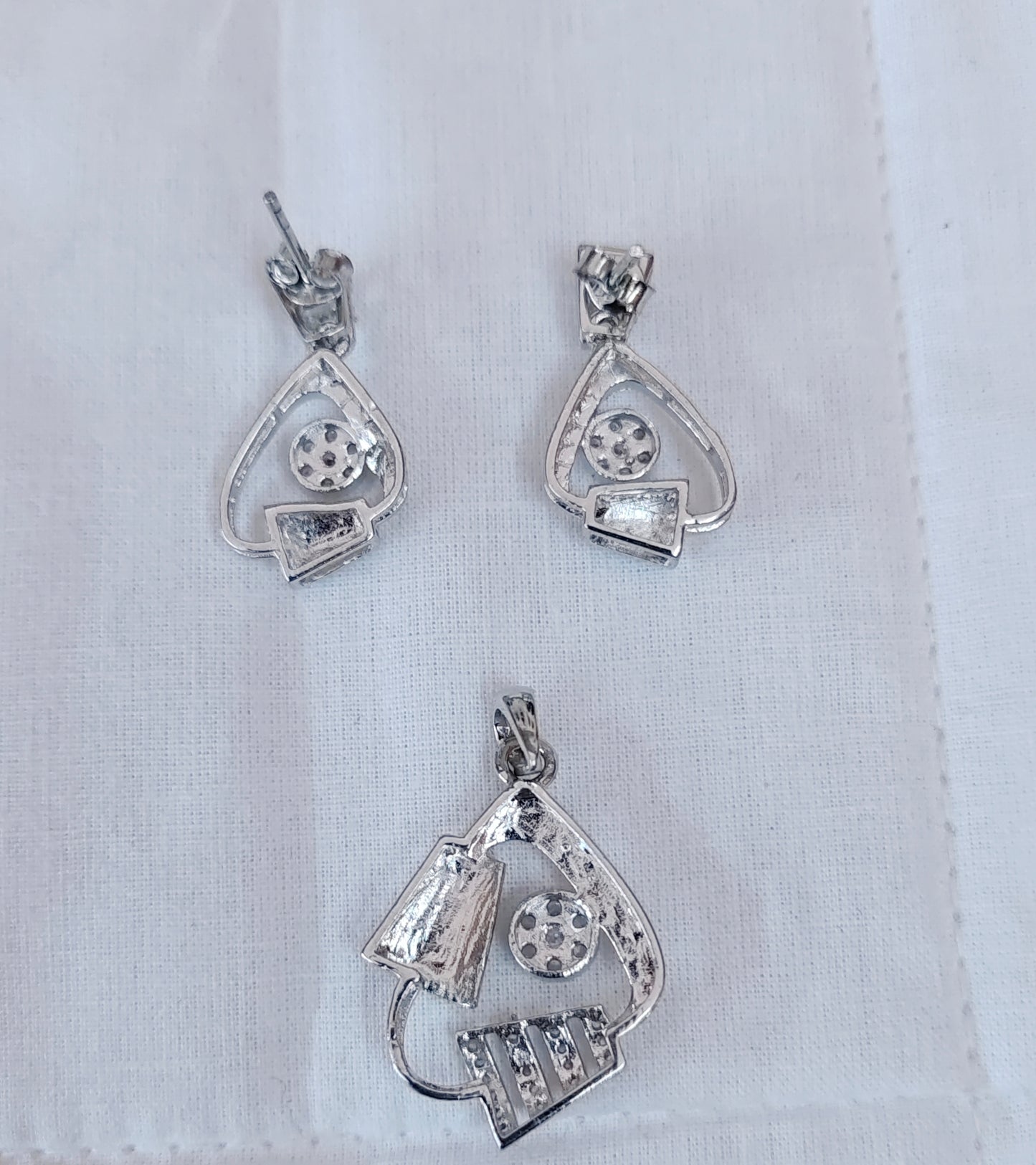 Silver earrings with pendent -RCG003
