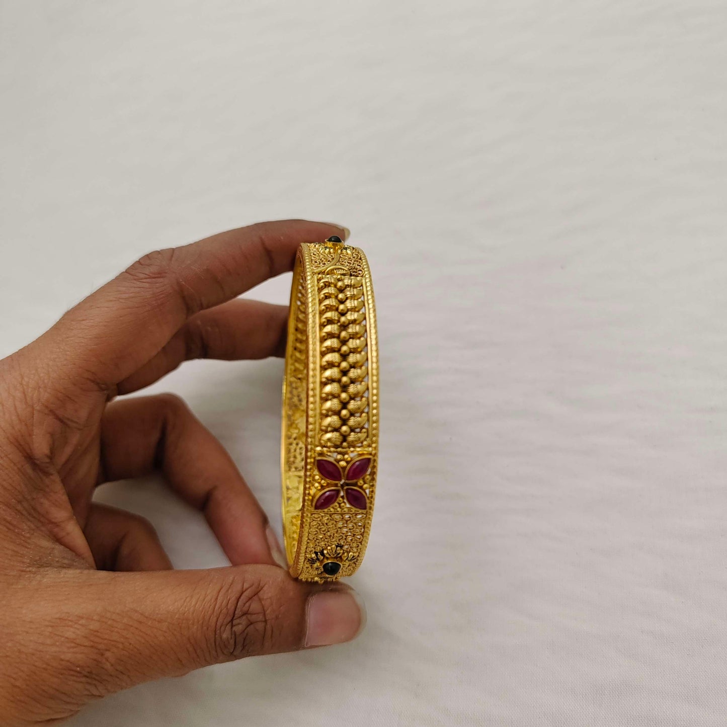 Silver bangle-RCV266