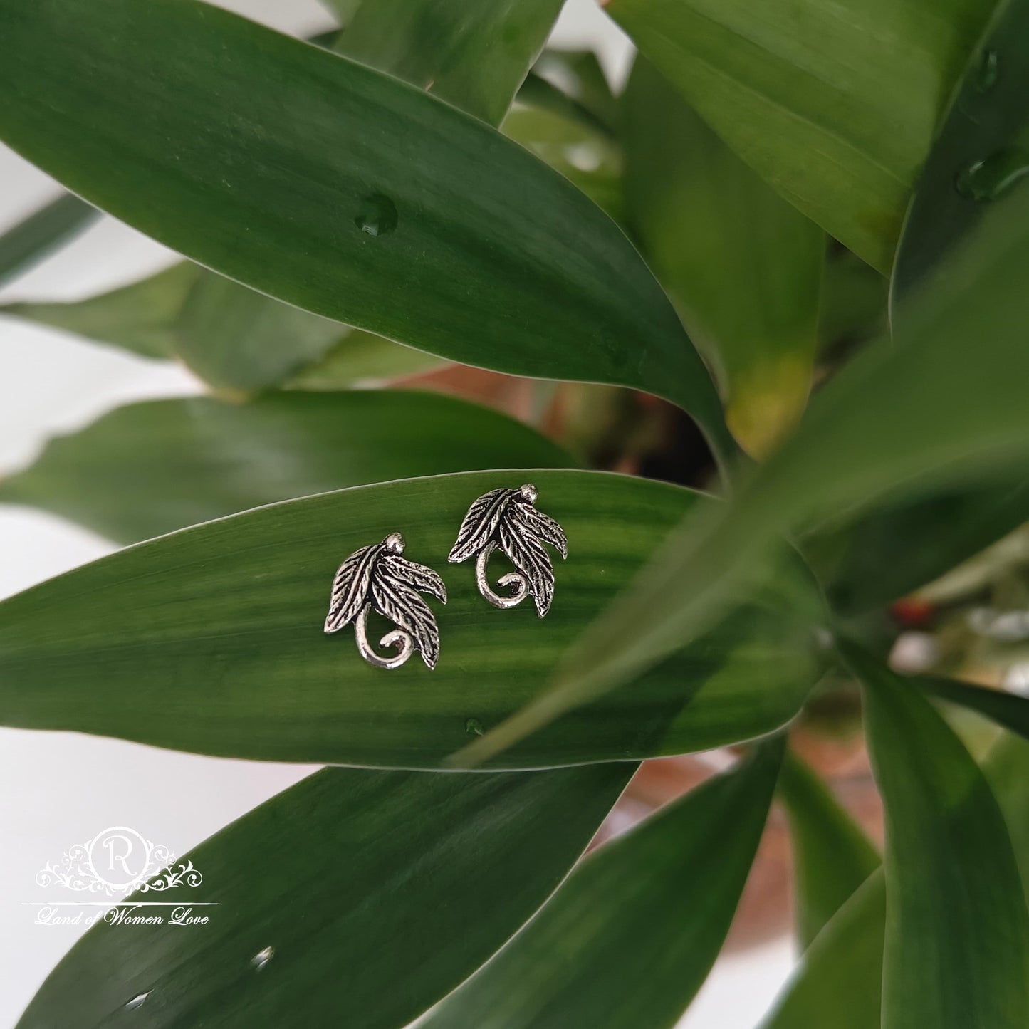 stud silver natural leaf design stud kids earrings -rchs5 92.5 silver ramala jewelry / ramala collections