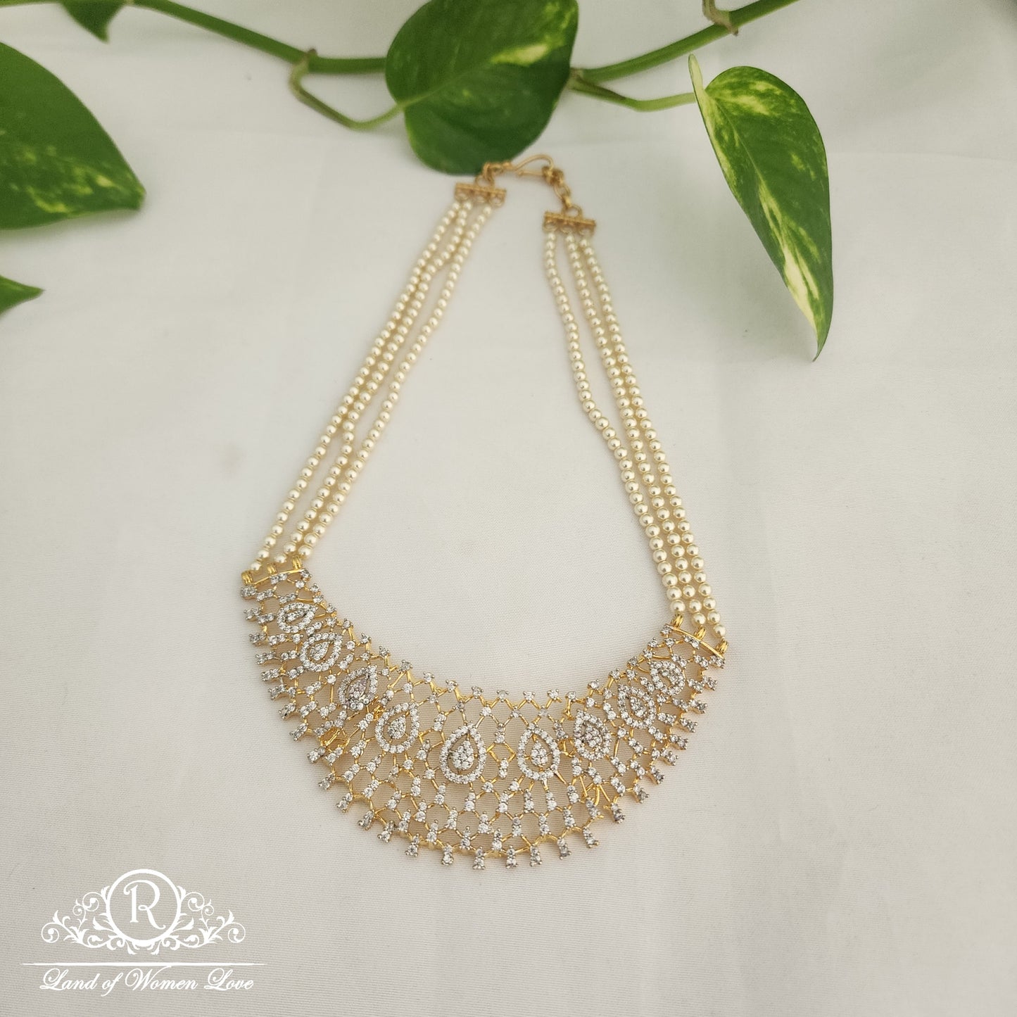 92.5 Silver Pearl Diamond replica choker - RCH373